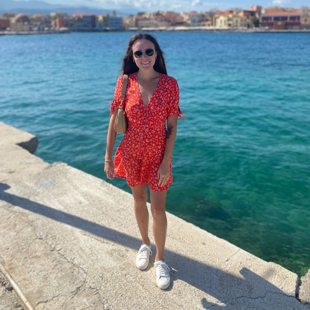 Meet your Posher, Alli